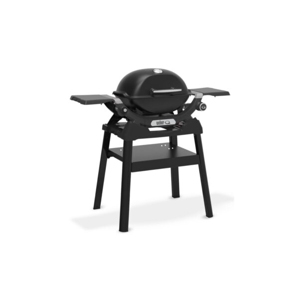 Barbacoa portátil negra en soporte de metal.