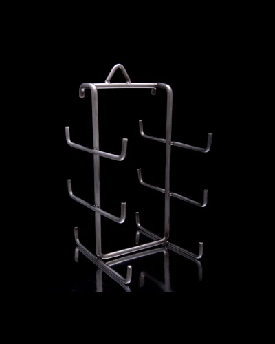 Soporte metálico para almacenamiento de botellas