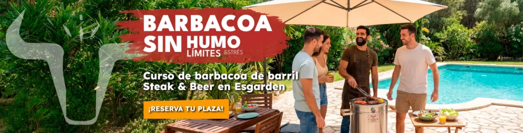 Amigos haciendo barbacoa junto a piscina